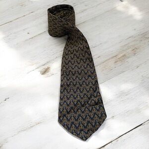❄️ 50% off winter Gucci brown navy sailboat 100% silk tie